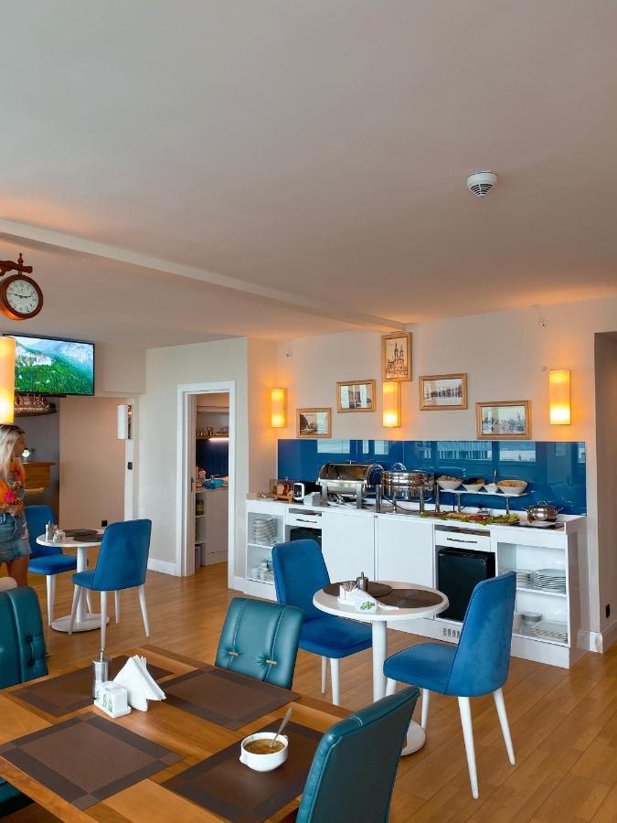 Отель Batumi Floor40 Экстерьер фото