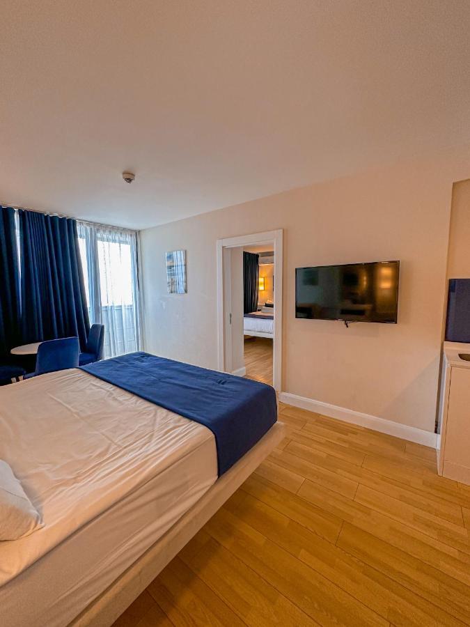 Отель Batumi Floor40 Экстерьер фото