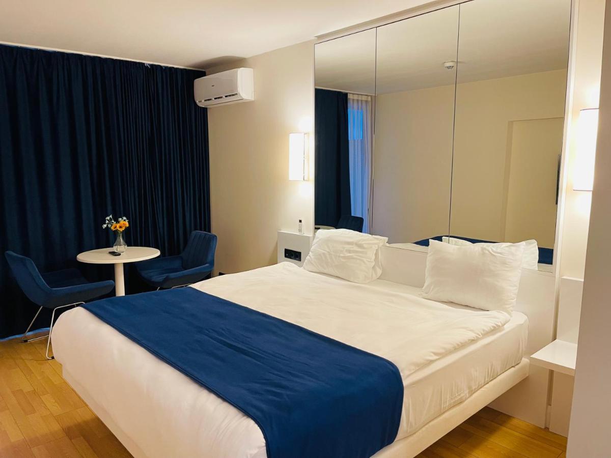 Отель Batumi Floor40 Экстерьер фото