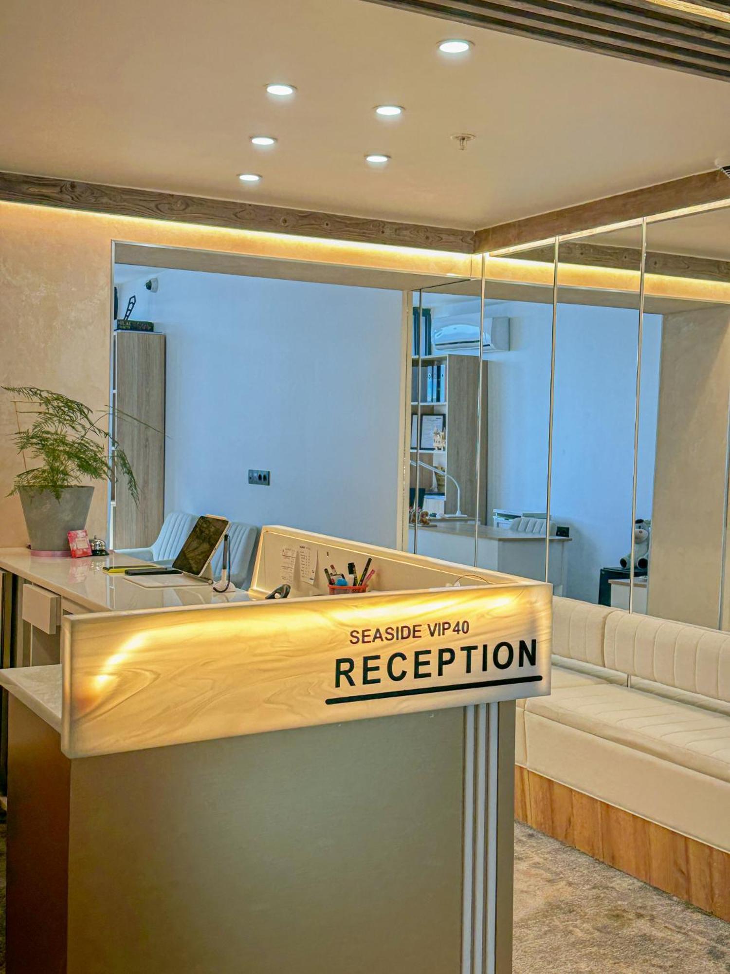 Отель Batumi Floor40 Экстерьер фото